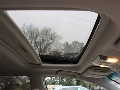 Used 2013 Subaru Outback 2.5i Limited image 4