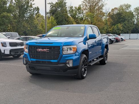 Used 2022 GMC Canyon Elevation w/ Elevation Premium Package image 3