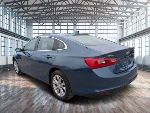 Used 2025 Chevrolet Malibu LT image 6