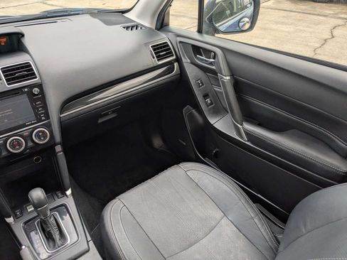 Used 2018 Subaru Forester 2.5i Touring w/ Popular Package #2 AWD/4WD image 18