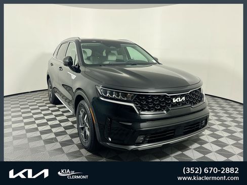 Certified 2023 Kia Sorento EX FWD image 1