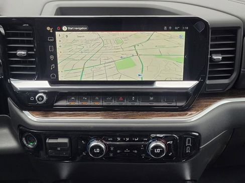 New 2026 GMC Sierra 1500 Elevation image 14