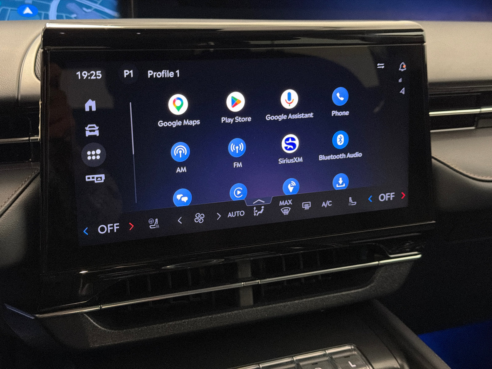 New 2026 Lincoln Nautilus Premier AWD/4WD image 27