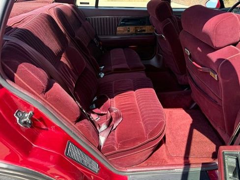 Used 1993 Buick Park Avenue FWD image 18