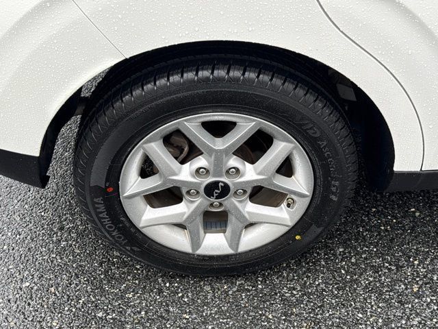Used 2024 Kia Soul S FWD image 22