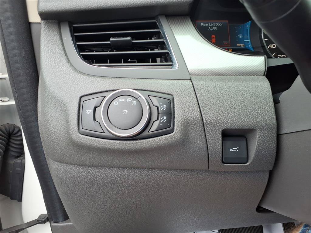 Used 2014 Ford Edge SEL w/ Equipment Group 205A AWD/4WD image 16