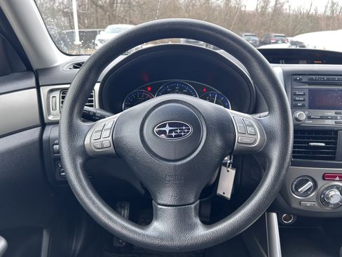 Used 2010 Subaru Forester 2.5X Premium image 11