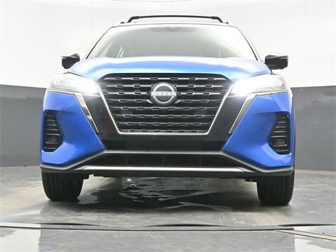 Used 2024 Nissan Kicks SR w/ SR Premium Package image 20