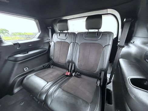 Used 2024 Jeep Grand Cherokee L Altitude AWD/4WD image 23