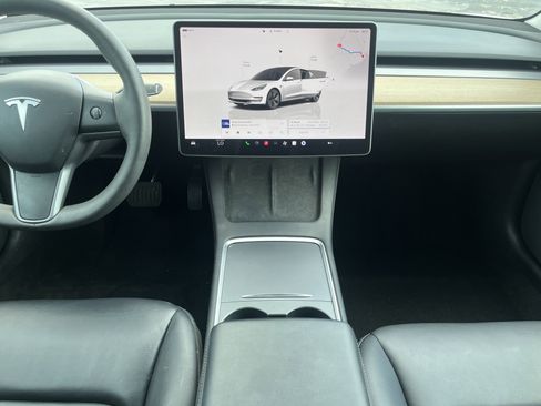 Used 2022 Tesla Model 3 Long Range AWD/4WD image 26