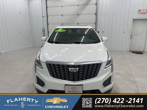 Used 2020 Cadillac XT5 Premium Luxury w/ LPO, Floor Liner Package image 7