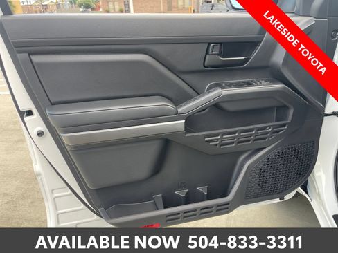 Certified 2026 Toyota Tacoma SR5 AWD/4WD image 24