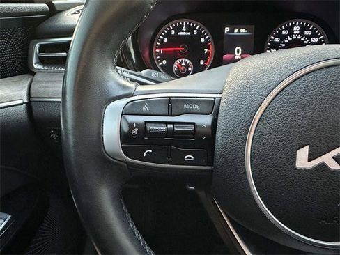 Used 2022 Kia K5 EX w/ EX Premium Package image 14