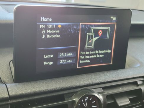 Certified 2024 Lexus IS 300 F Sport image 20