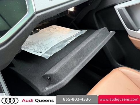 Used 2025 Audi Q3 2.0T Premium AWD/4WD image 35