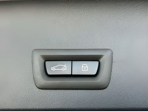 Used 2026 BMW X3 xDrive30 w/ Premium Package image 25