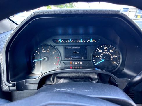 Used 2018 Ford F150 XL w/ Equipment Group 101A Mid image 5