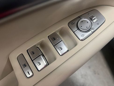 New 2026 Genesis G70 2.5T RWD image 11