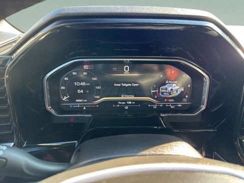 Used 2024 GMC Sierra 2500 SLT w/ SLT Premium Package image 14