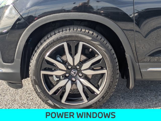 Used 2019 Honda Pilot Touring image 12