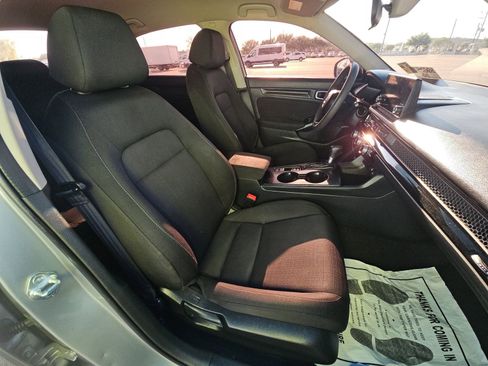 Used 2023 Honda Civic LX image 11