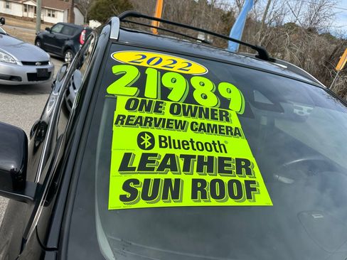 Used 2022 Nissan Rogue Sport SL w/ Premium Package image 25