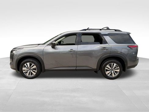 New 2026 Nissan Pathfinder SL FWD image 4