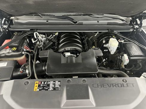 Used 2019 Chevrolet Tahoe LT w/ Luxury Package AWD/4WD image 34