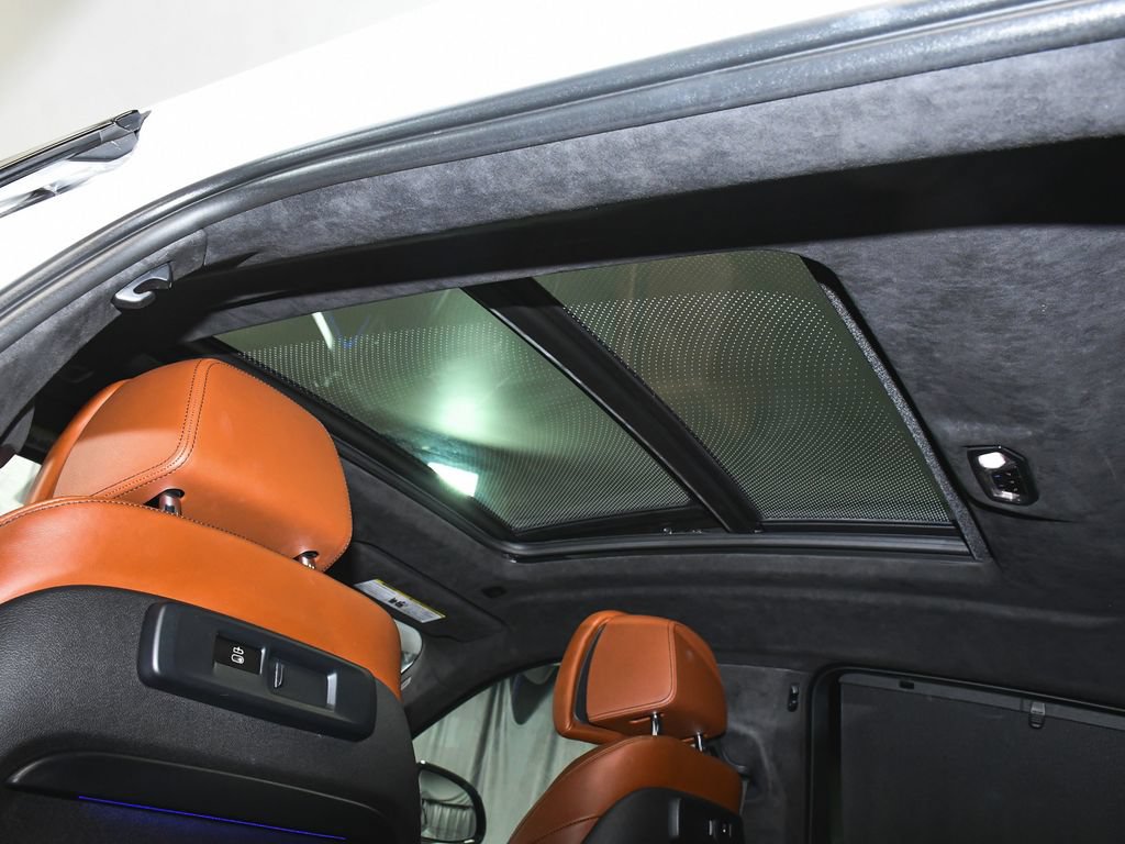 Used 2022 BMW X6 M50i w/ Executive Package AWD/4WD image 61