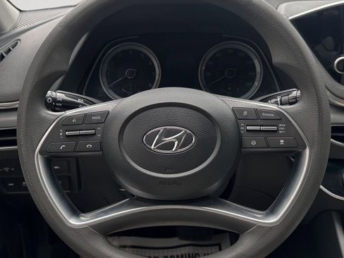 Used 2023 Hyundai Sonata SEL w/ Preferred Accessory Package FWD image 18