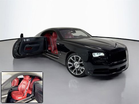 Used 2019 Rolls-Royce Wraith image 2