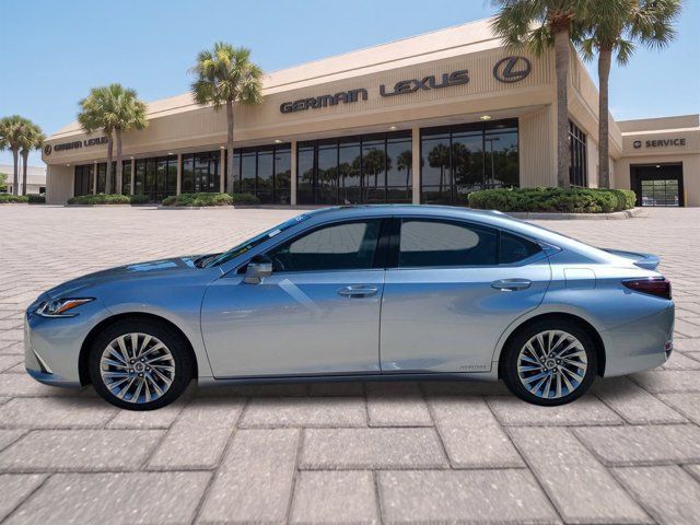 Certified 2022 Lexus ES 300h w/ Luxury Package FWD image 7