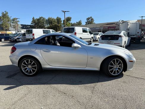 Used 2008 Mercedes-Benz SLK 280 image 2