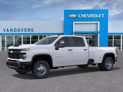 New 2026 Chevrolet Silverado 3500 W/T AWD/4WD image 2