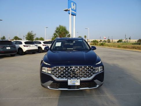 Used 2022 Hyundai Santa Fe SEL FWD image 2
