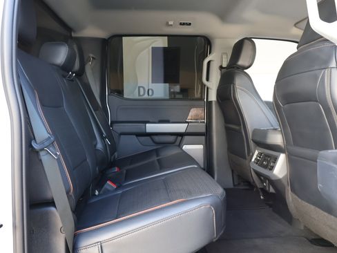 Used 2025 Ford F350 Lariat image 22