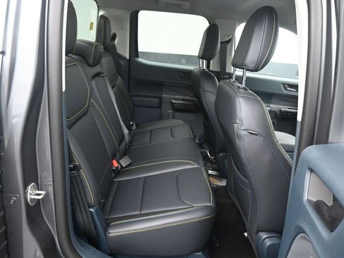 New 2025 Ford Maverick Lobo image 10