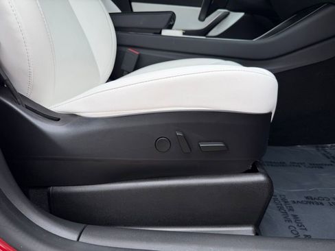 Used 2020 Tesla Model Y Long Range image 35