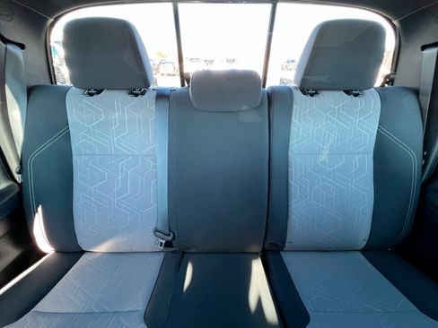 Used 2023 Toyota Tacoma TRD Off-Road image 25