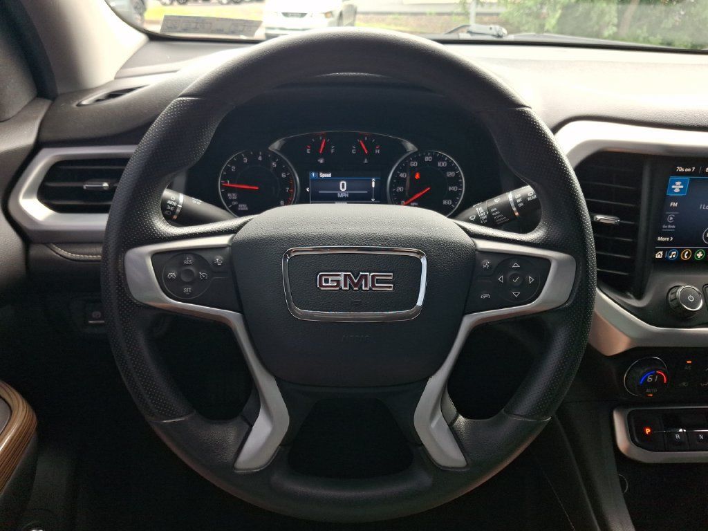 Used 2022 GMC Acadia SLE w/ Driver Convenience Package FWD image 20