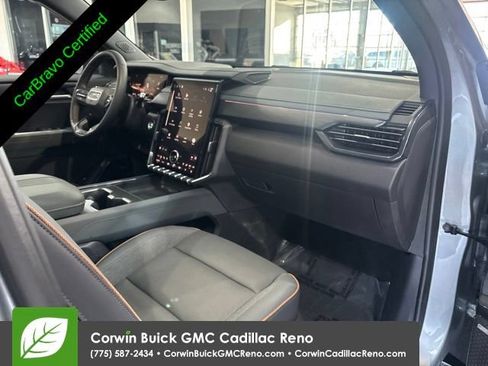 Certified 2025 GMC Acadia AT4 w/ Luxury Package AWD/4WD image 36