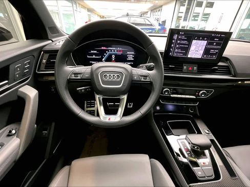 Certified 2025 Audi SQ5 Premium Plus w/ Premium Plus Package image 5