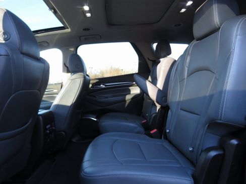 Used 2021 Buick Enclave Premium w/ Sun and Sites Package image 20