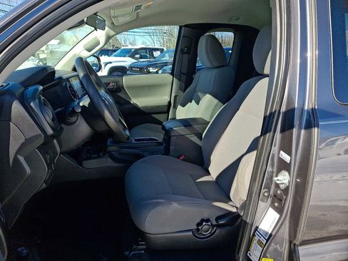 Used 2021 Toyota Tacoma SR image 15
