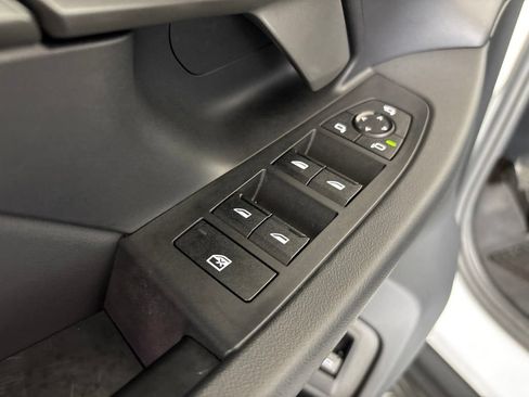Certified 2025 BMW 530i w/ Premium Package RWD image 22