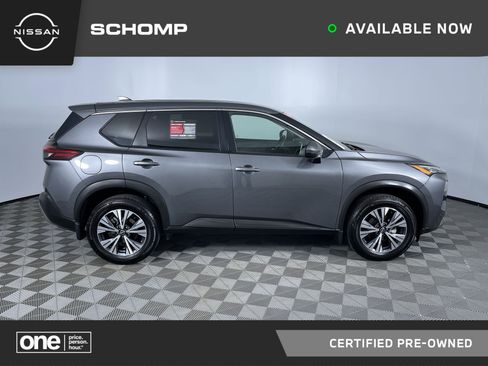 Certified 2022 Nissan Rogue SV image 1