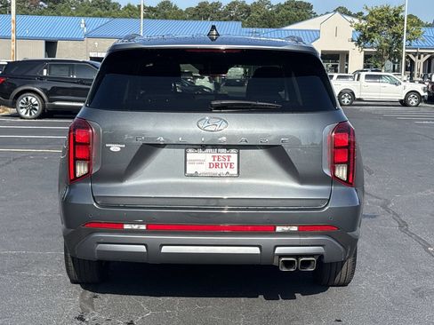 Used 2025 Hyundai Palisade SEL FWD image 21