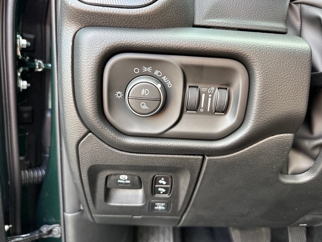 New 2027 RAM 1500 Rebel w/ Rebel Level 2 Equipment Group AWD/4WD image 23