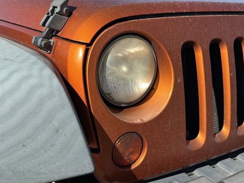 Used 2011 Jeep Wrangler Unlimited Sport image 8