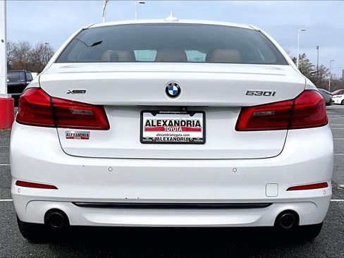 Used 2018 BMW 530i xDrive image 4